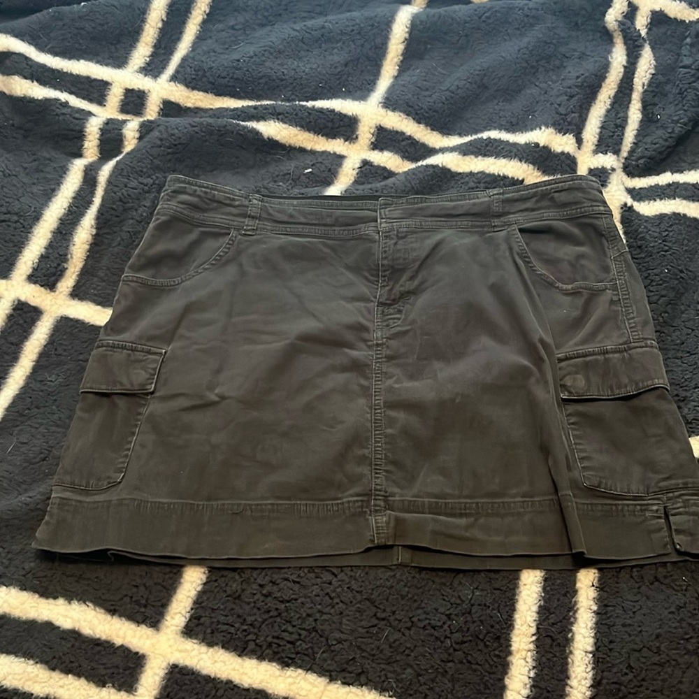 Cute Lucy corduroy skirt
